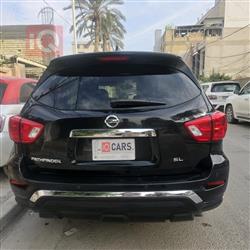 نیسان پاسفایندەر